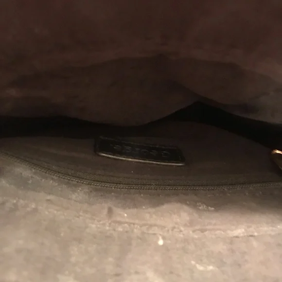 Gorgeous custom crossbody with genuine rabbit fur💖 - Picture 5 of 12